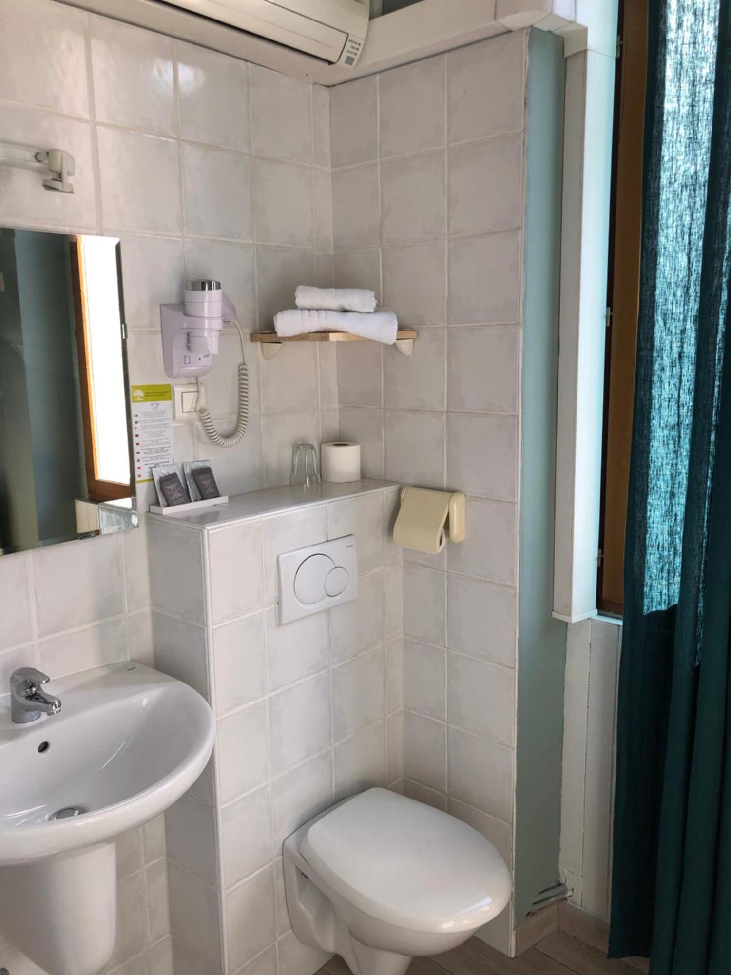 Budget Single Room,1596015745:JPEG