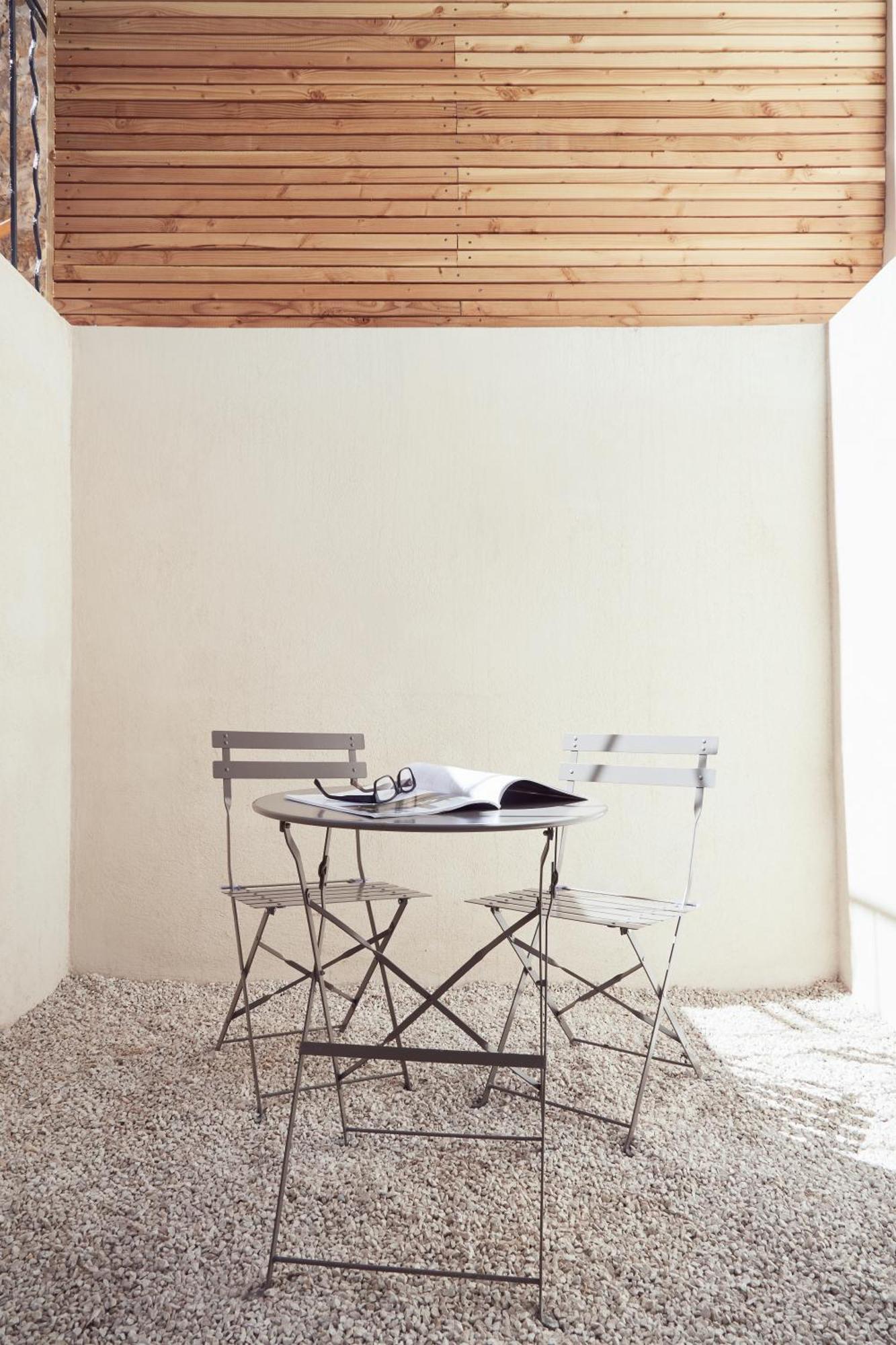 Familiekamer in Souterrain met Terras